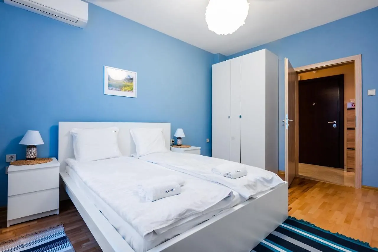 Cozy And Colorful 2Bd Flat With Central Location ソフィア 0*,